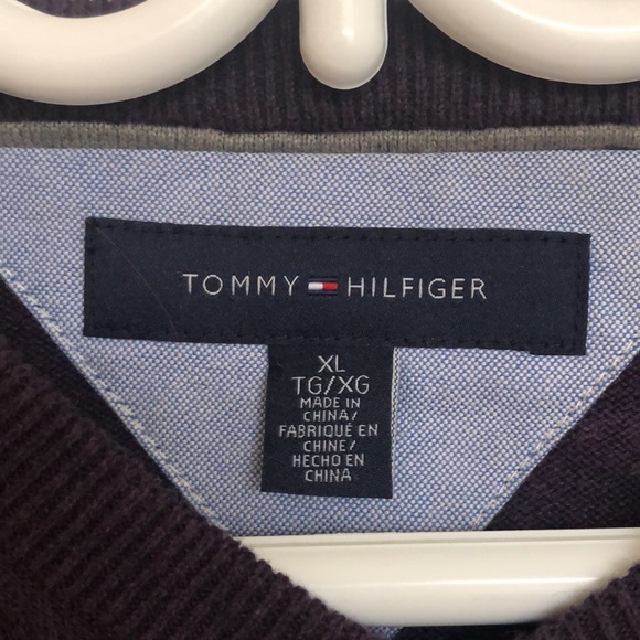 Tommy Hilfiger purple v-neck - Picture 3 of 4
